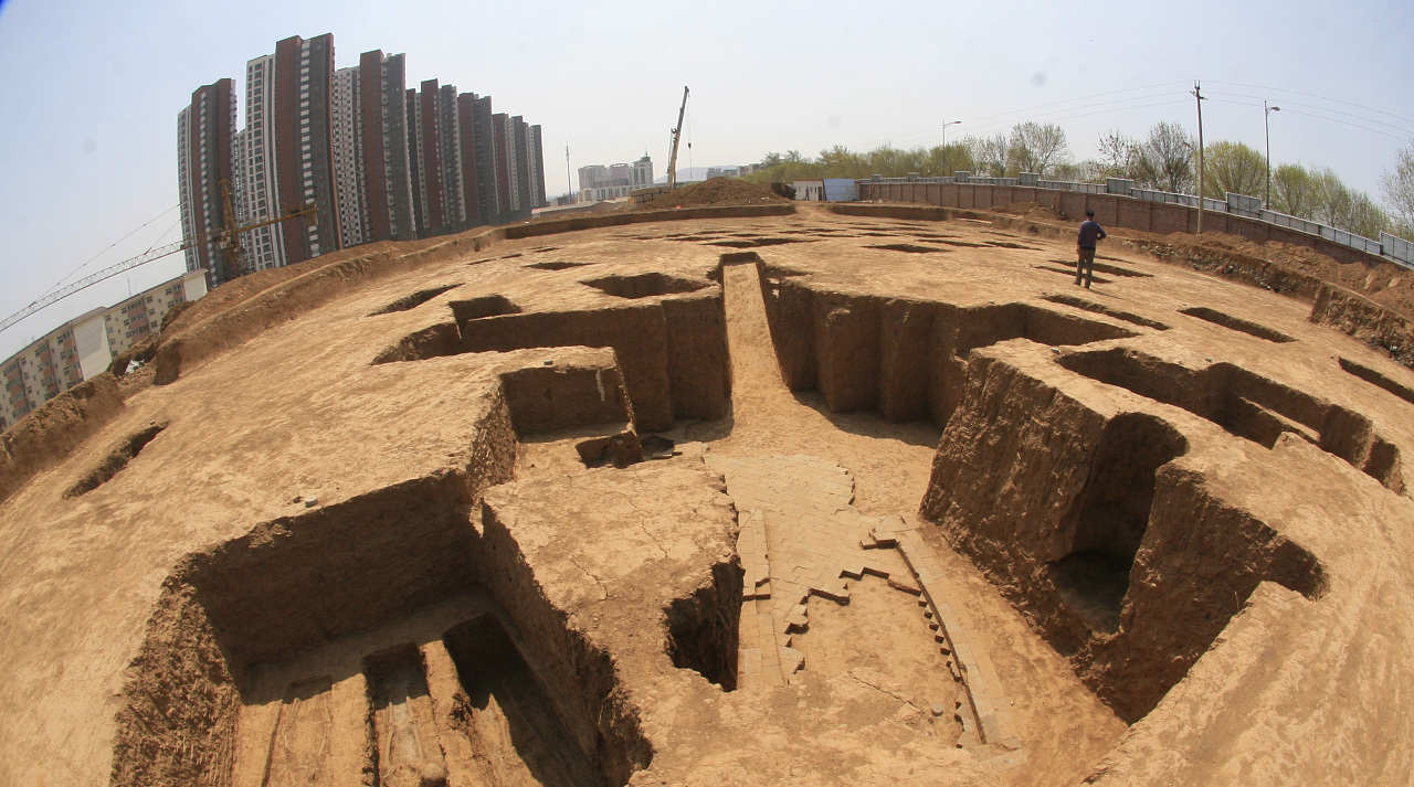 考古墓地 考古墓地棺材