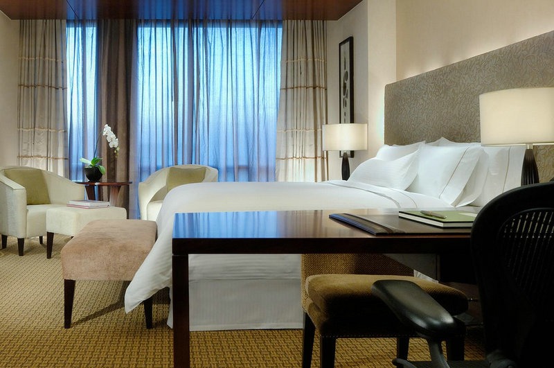 �Ե粨�����Ե粨��������ļٵ�