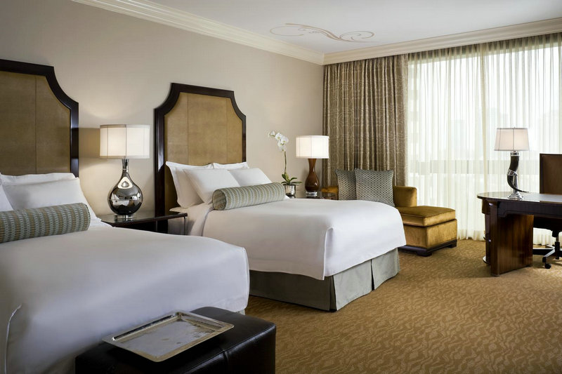 ��������Խ����